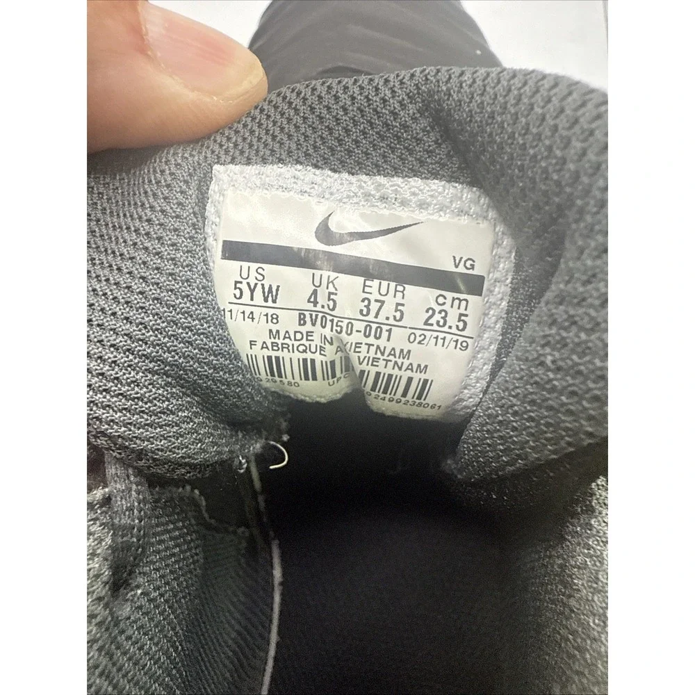Nike‎ Fastflex Alpha cleats  Size 5YW. BV0150-001